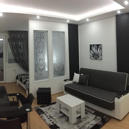 Apartman Jezdic Banja Koviljača Kültér fotó