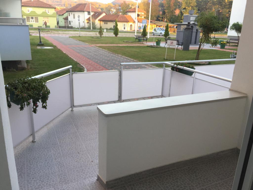 Apartman Jezdic Banja Koviljača Kültér fotó