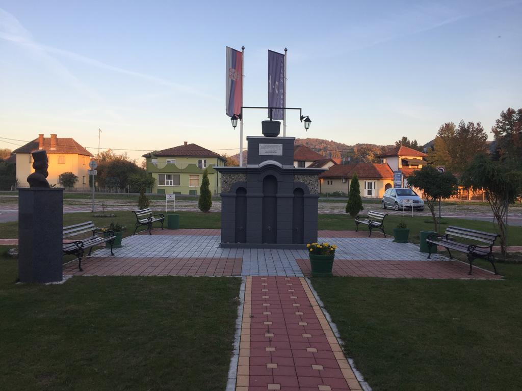 Apartman Jezdic Banja Koviljača Kültér fotó